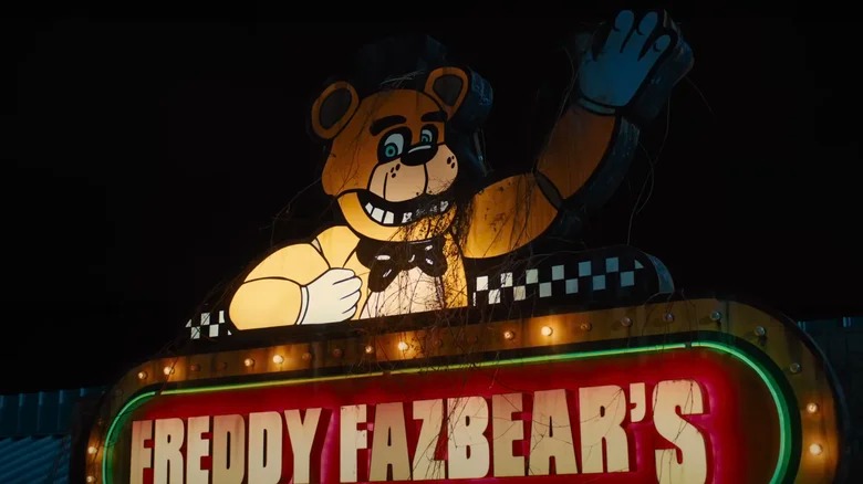 Five Nights At Freddy's Trailer: The Mechanical Murder Bear Pizzeria Horror Show Is Coming  